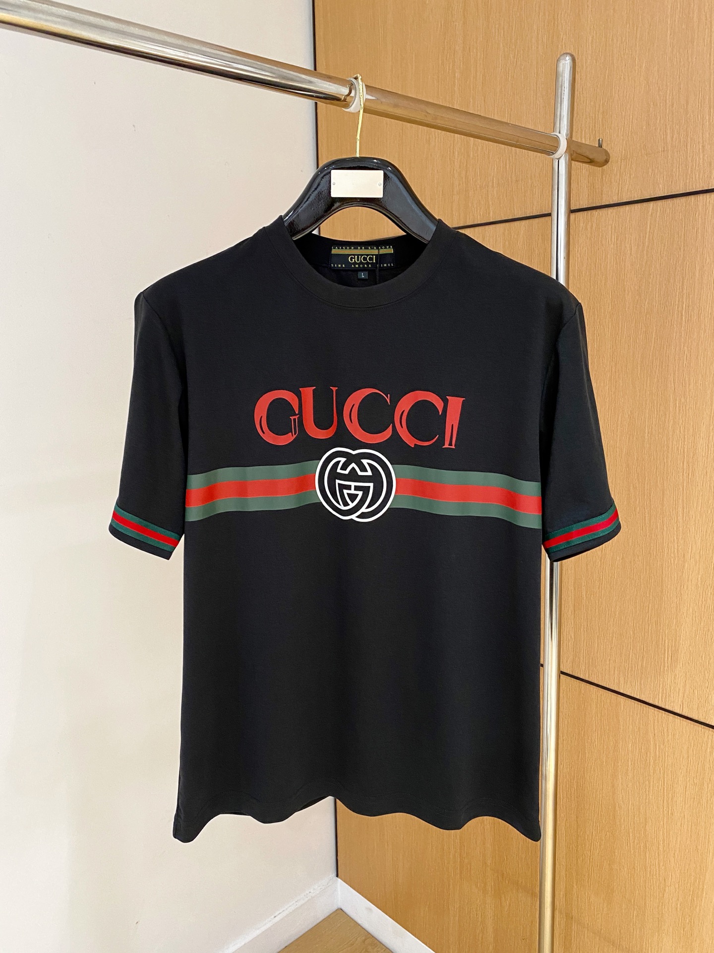 short sleeves